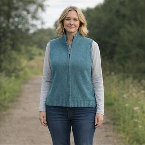 Eddie Bauer Women's Teal Blue Lambswool Blend Sweater Vest